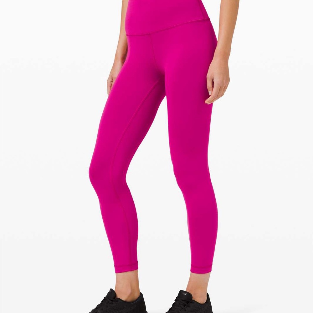 Lululemon Wunder Train High-Rise Tight 25"
Ripened Raspberry
